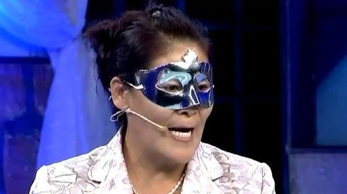 父亲找女儿上台爆料视频,现场观众震惊不已！  第1张